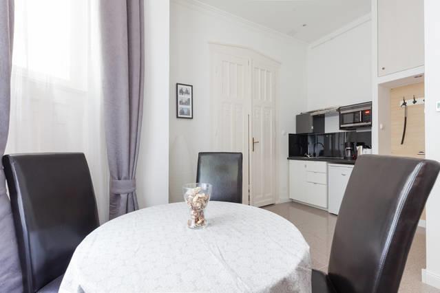 Vaci Street Downtown Apartments بودابست الغرفة الصورة