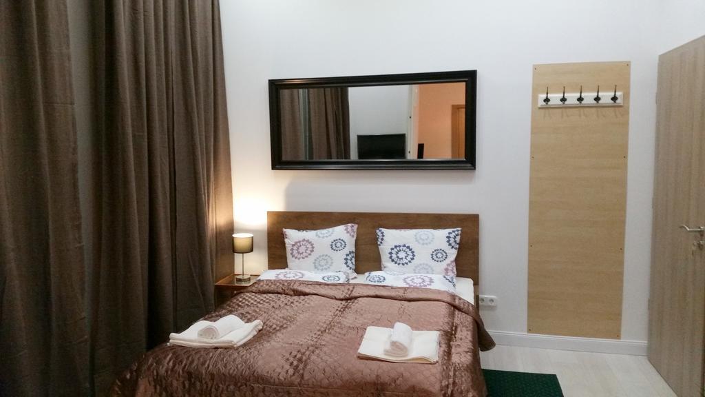 Vaci Street Downtown Apartments بودابست الغرفة الصورة