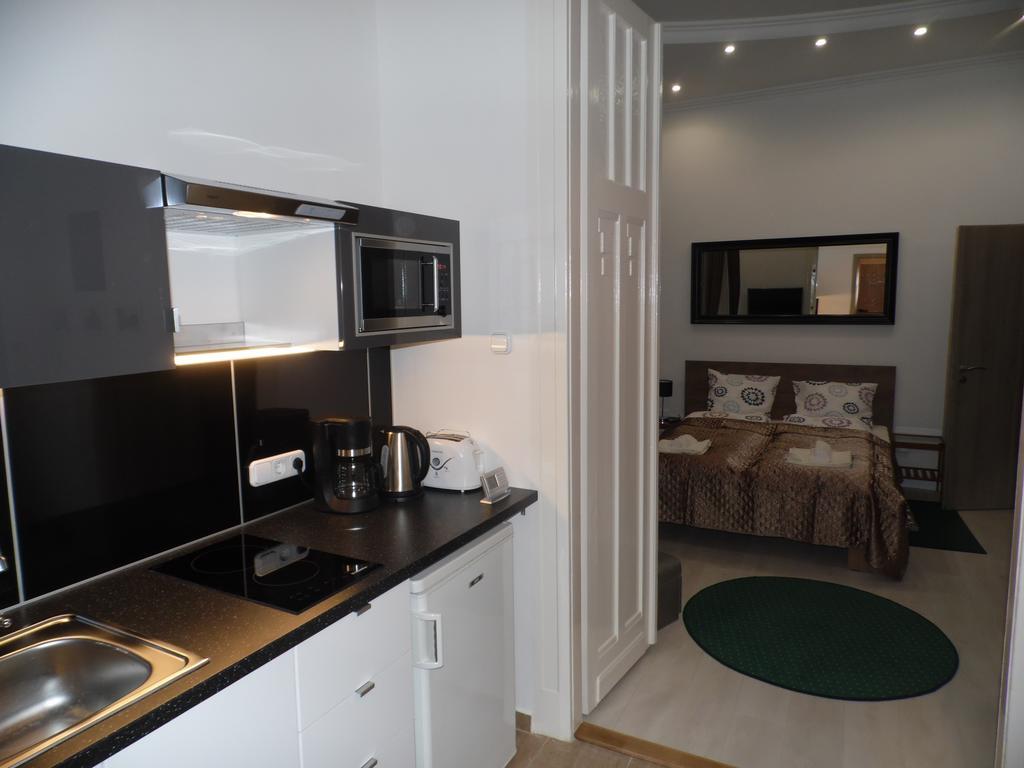 Vaci Street Downtown Apartments بودابست الغرفة الصورة