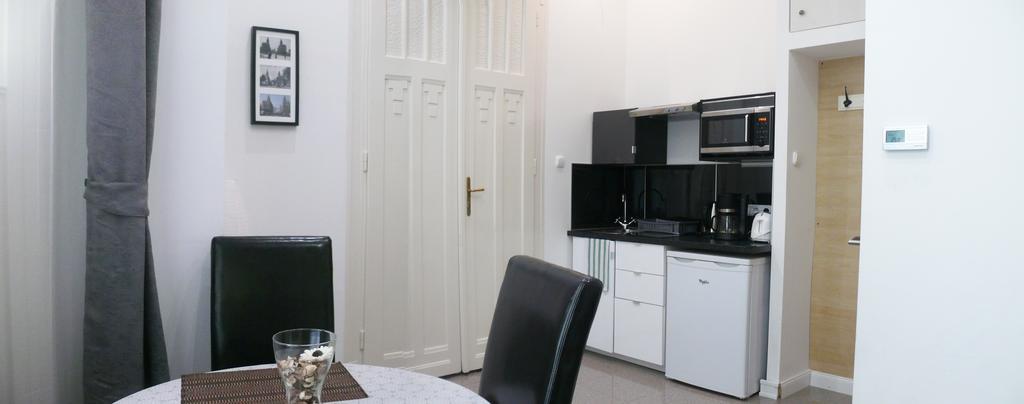 Vaci Street Downtown Apartments بودابست المظهر الخارجي الصورة